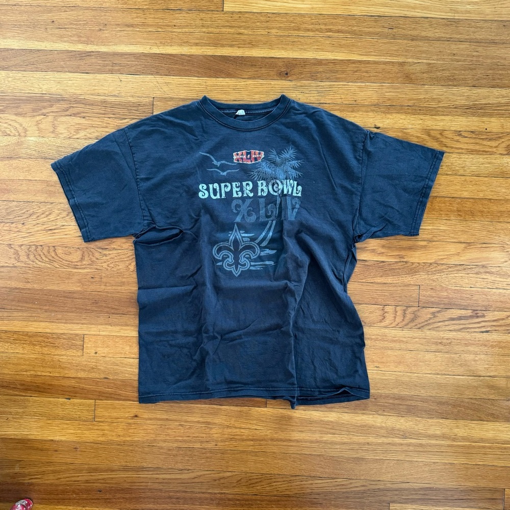 Vintage graphic tee